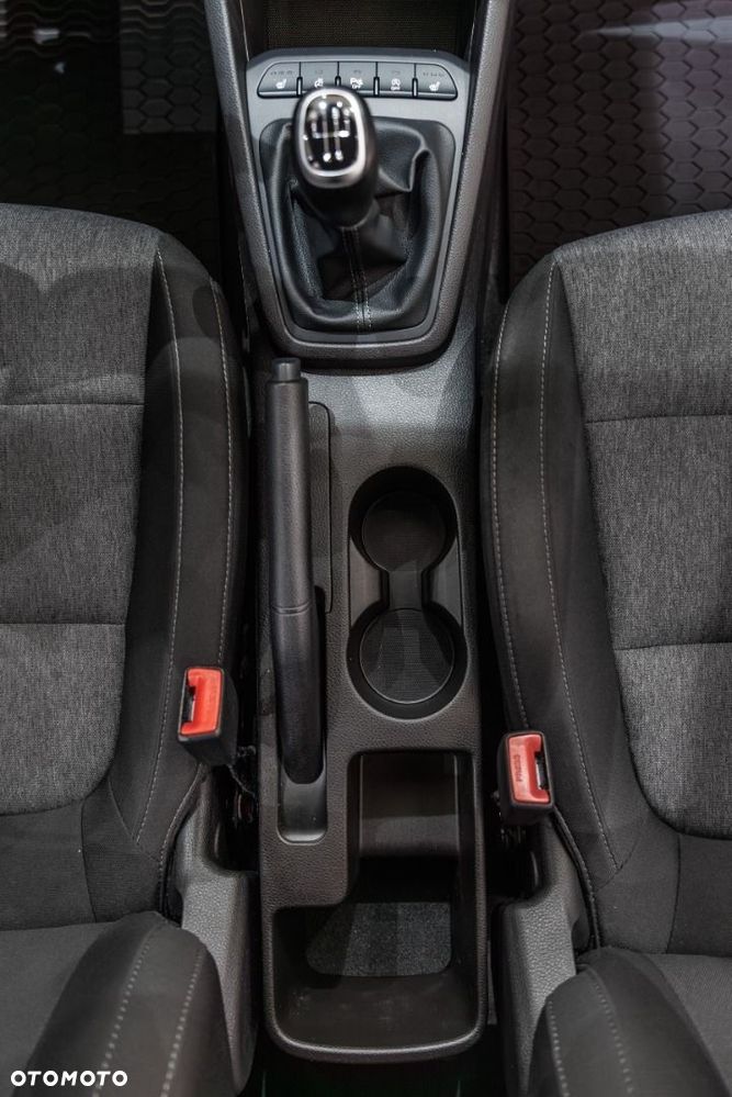 Kia Stonic - 25