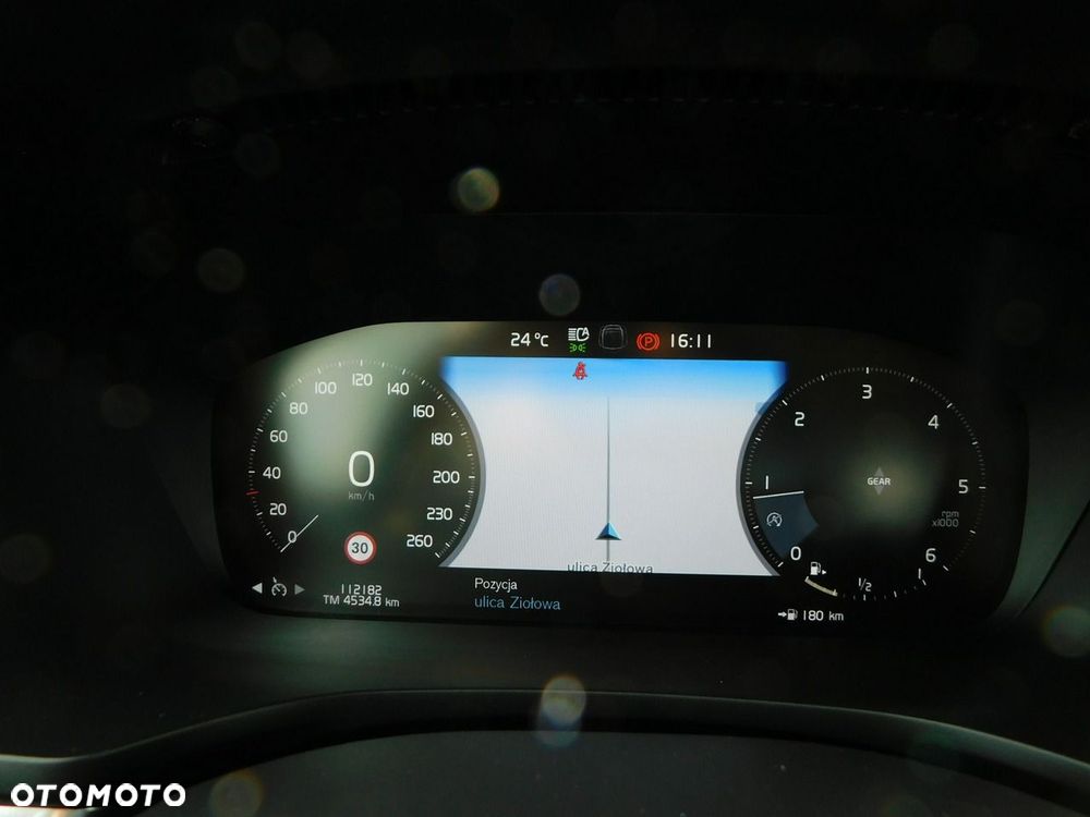 Volvo V60 D3 Momentum Pro - 16
