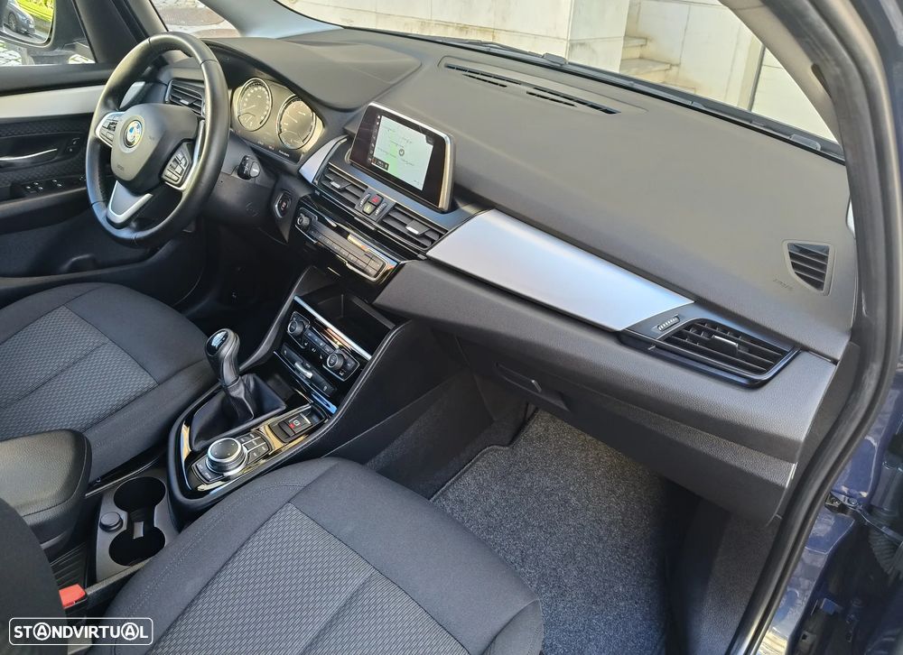 BMW 216 Gran Tourer i 7L Line Sport - 19