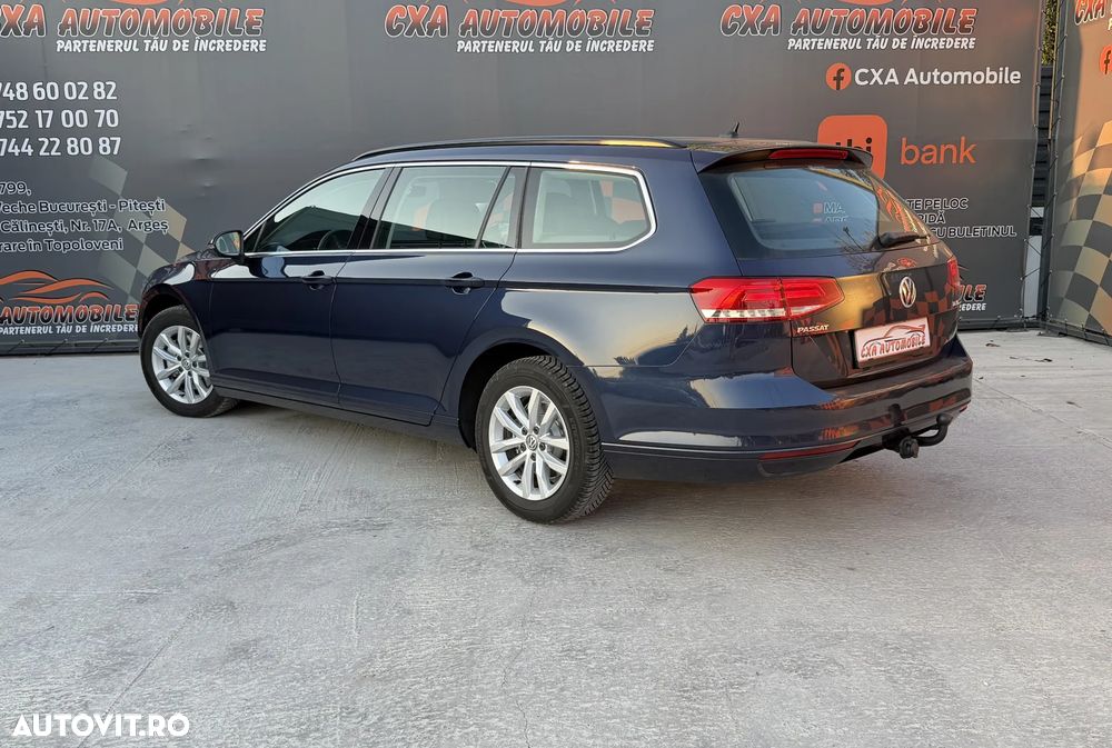Volkswagen Passat 1.6 TDI Comfortline - 3