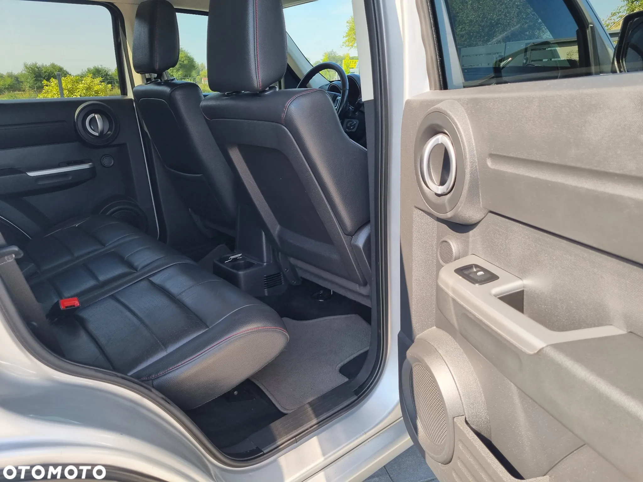Dodge Nitro 2.8 CRD DPF Automatik R/T - 35