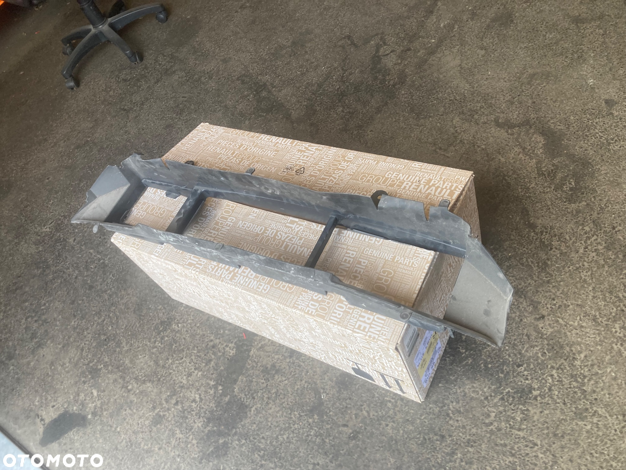 RENAULT Megane 4 IV KIEROWNICA POWIETRZA WLOT KRATKA 626536709R - 3
