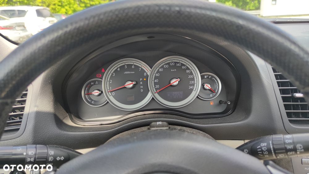 Subaru Outback 3.0R Automatik - 11