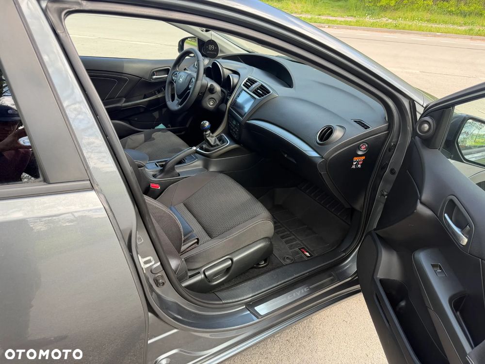 Honda Civic 1.6 i-DTEC Lifestyle (Honda Connect+) - 18