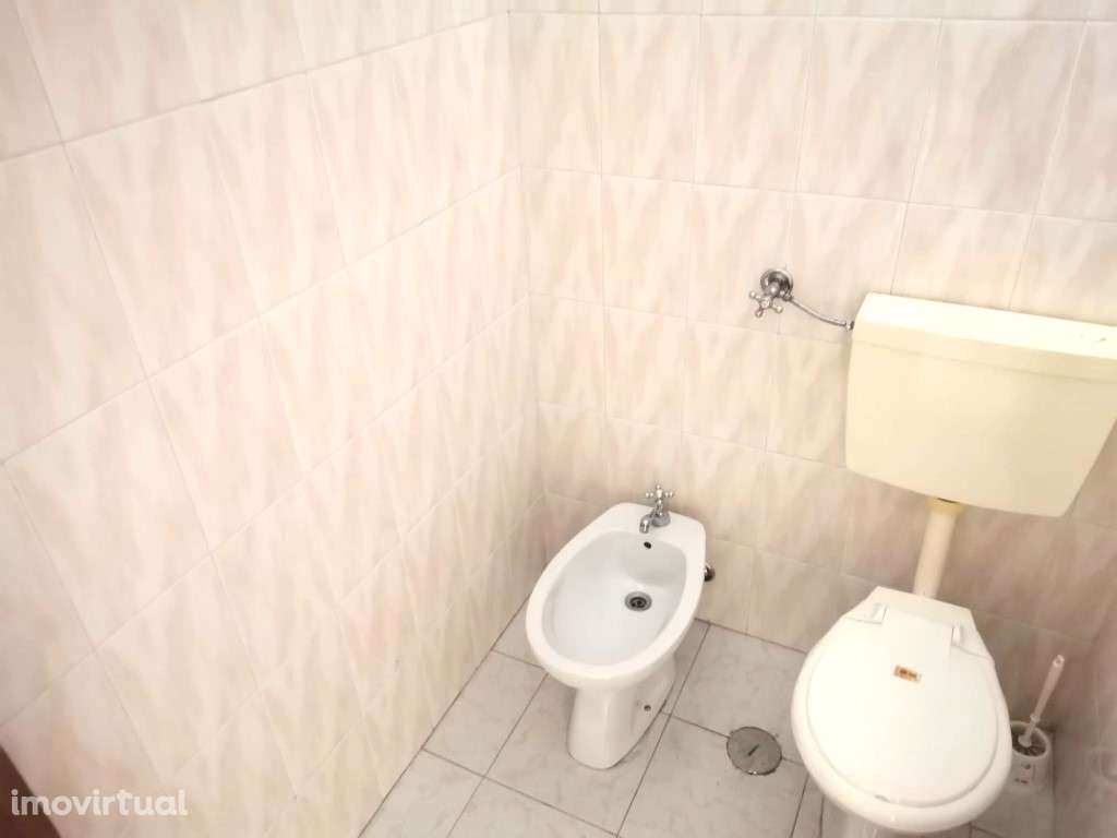 LOJA C/ SAÍDA FUMOS, CASAL COTÃO, SÃO MARCOS - Grande imagem: 5/9