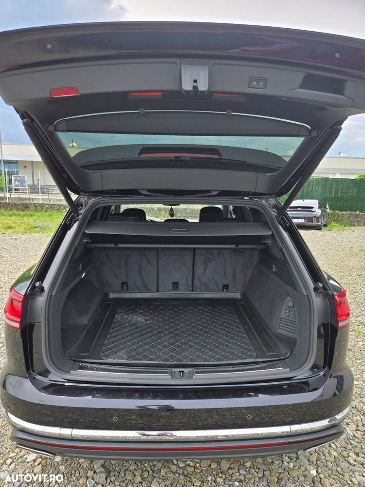 Volkswagen Touareg V6 TDI Elegance - 5