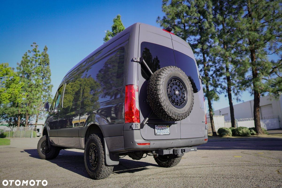 FELGA ALUMINIOWA BLACK RHINO ARSENAL 8x17 6x130 ET38 SPRINTER - 9