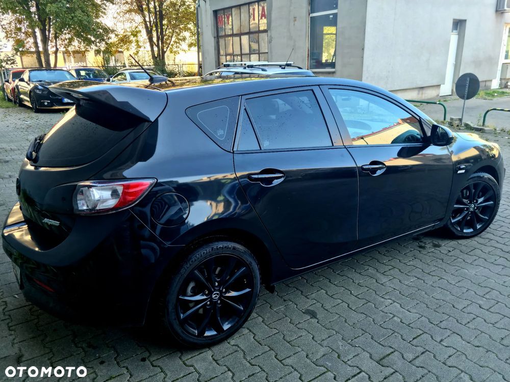 Mazda 3 2.0 Exclusive + - 8