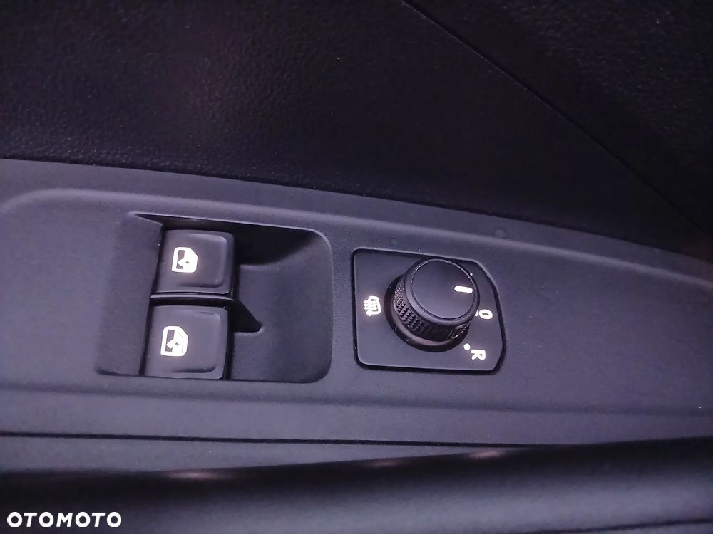 Skoda Fabia 1.0 TSI Ambition - 23