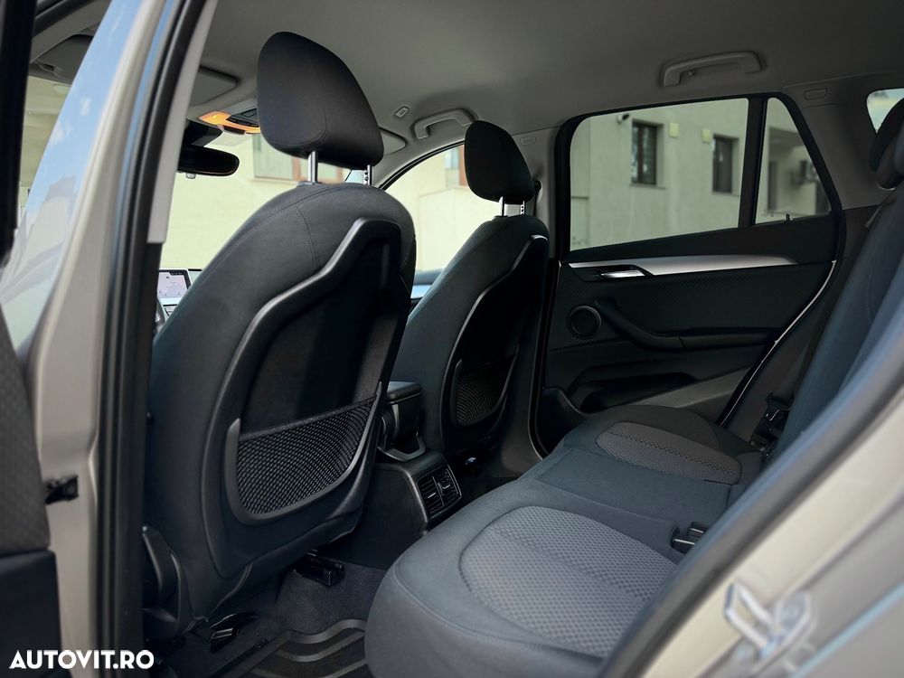 BMW X1 sDrive18i Aut. Advantage - 17