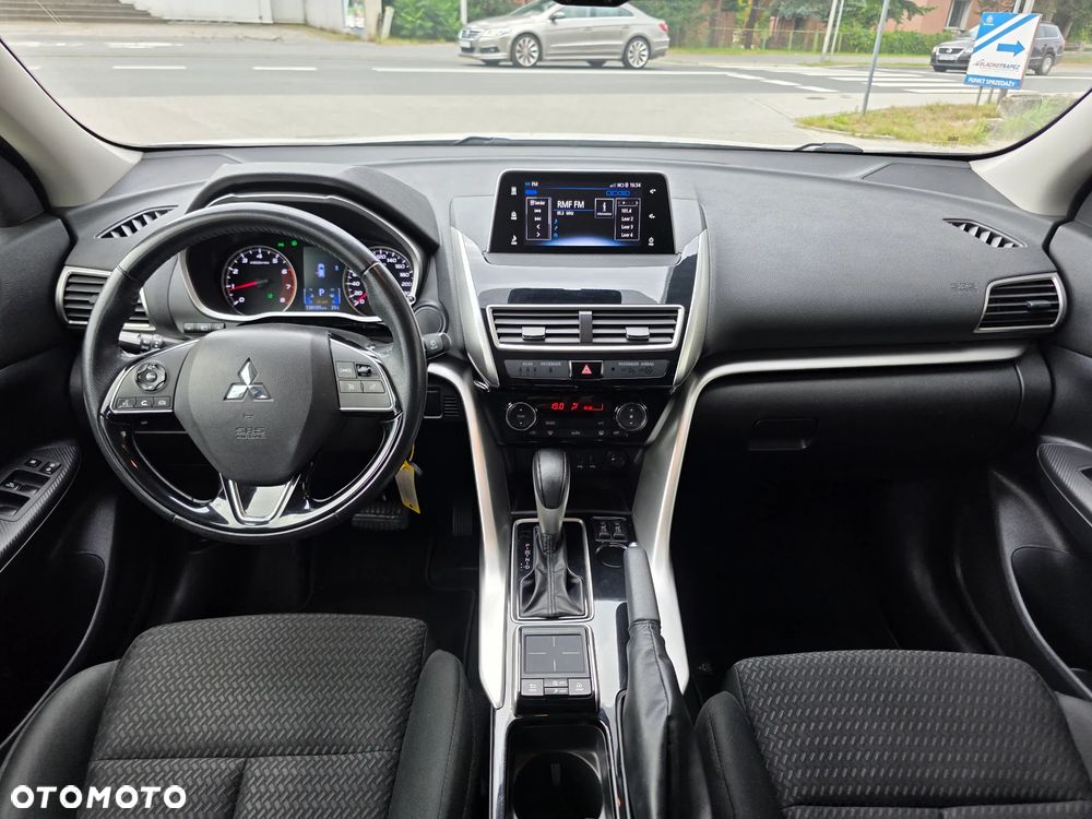 Mitsubishi Eclipse Cross 1.5 T-MIVEC CVT 2WD Spirit - 12