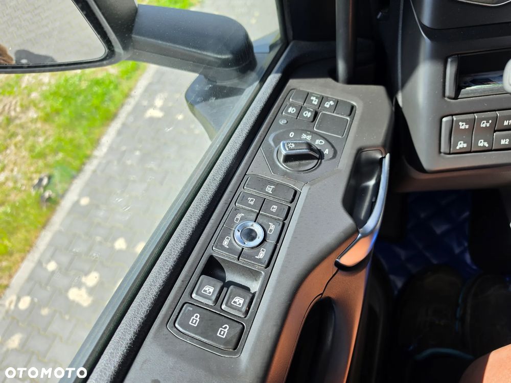 Scania R450 mega low deck - 27