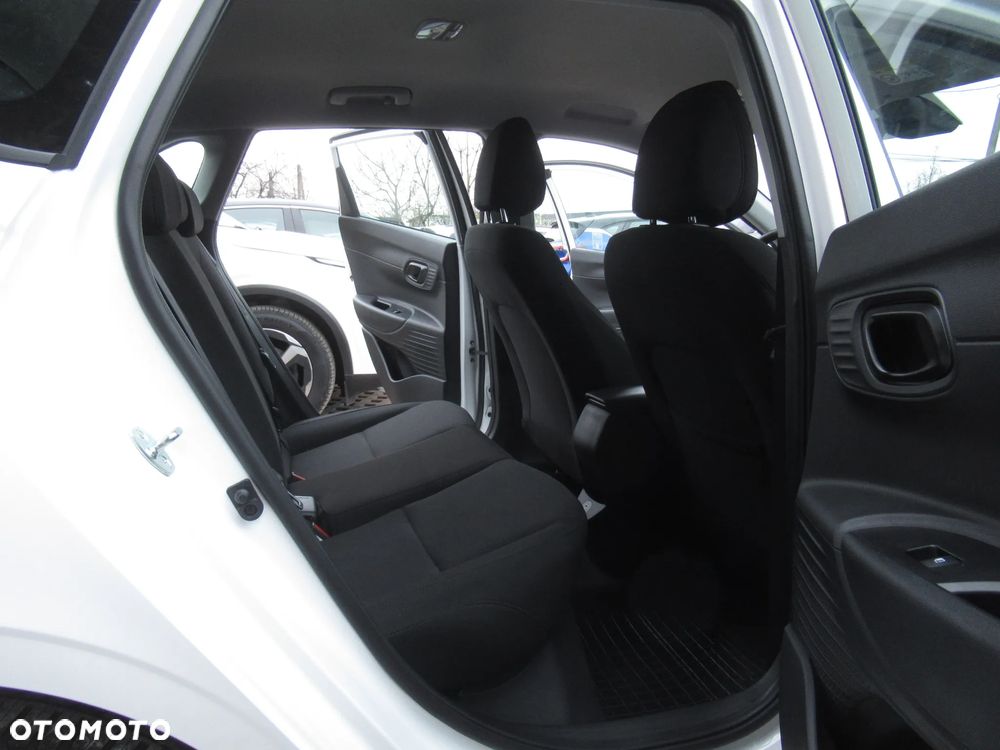 Hyundai i20 1.2 Modern - 8