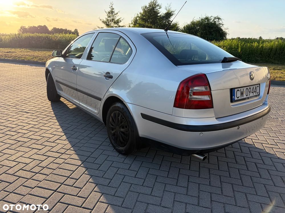 Skoda Octavia 1.6 Classic - 6