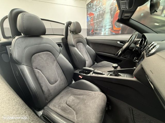 Audi TT Roadster 2.0 TFSi - 14