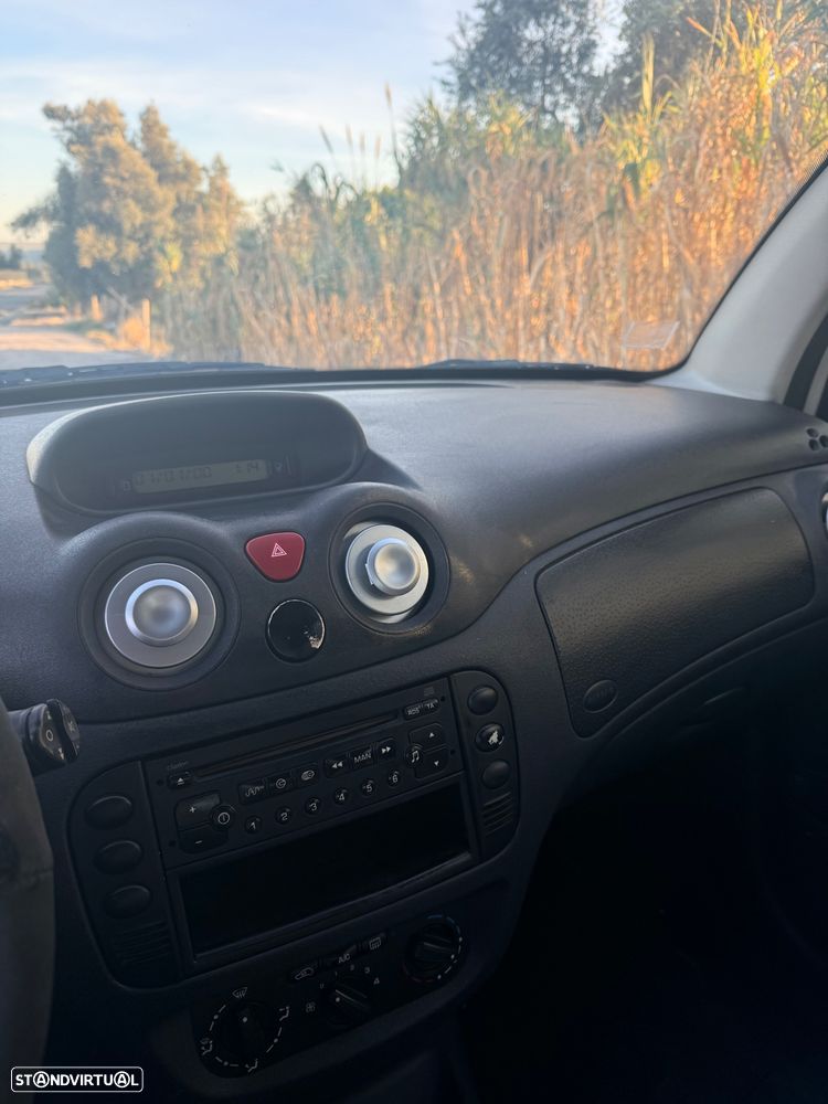 Citroën C3 1.4 HDi 16V XTR - 11