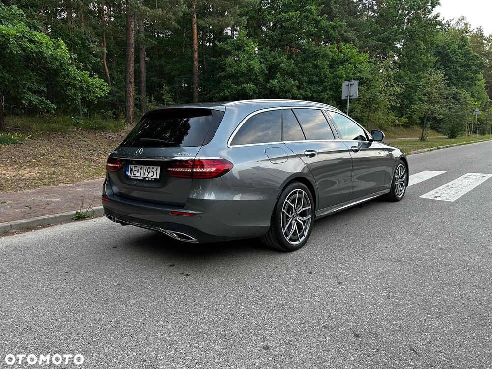 Mercedes-Benz Klasa E 220 d AMG - 2