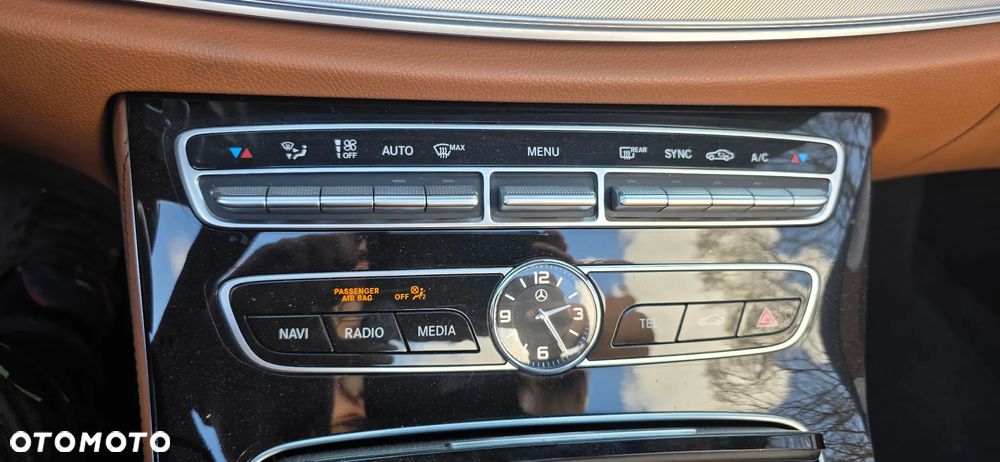 Mercedes-Benz Klasa E 450 4-Matic AMG/Avantgarde - 24