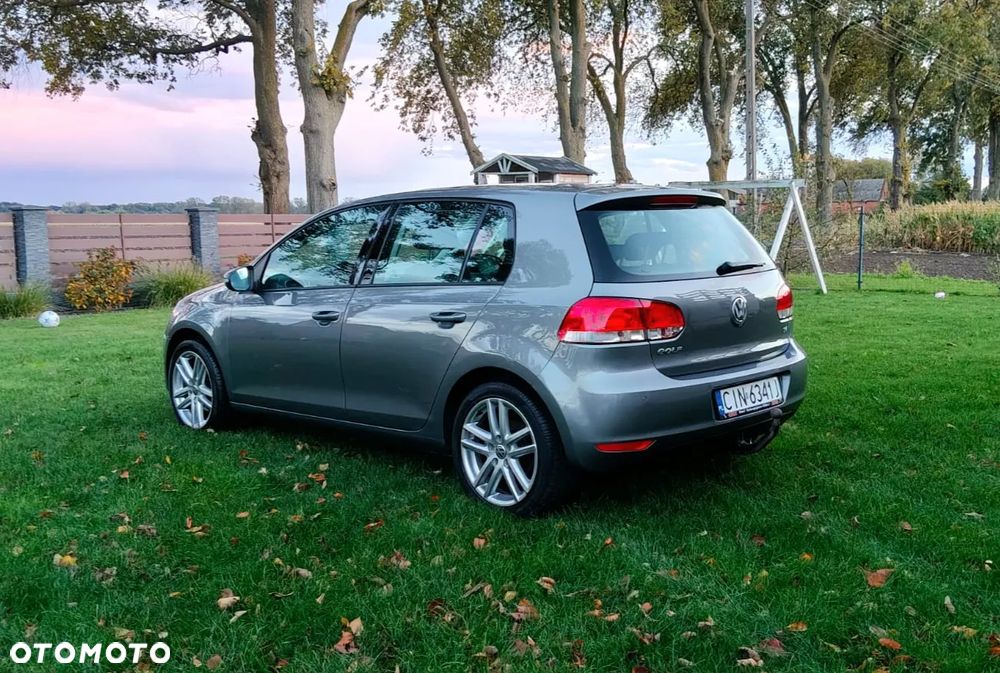 Volkswagen Golf 1.6 Comfortline - 5