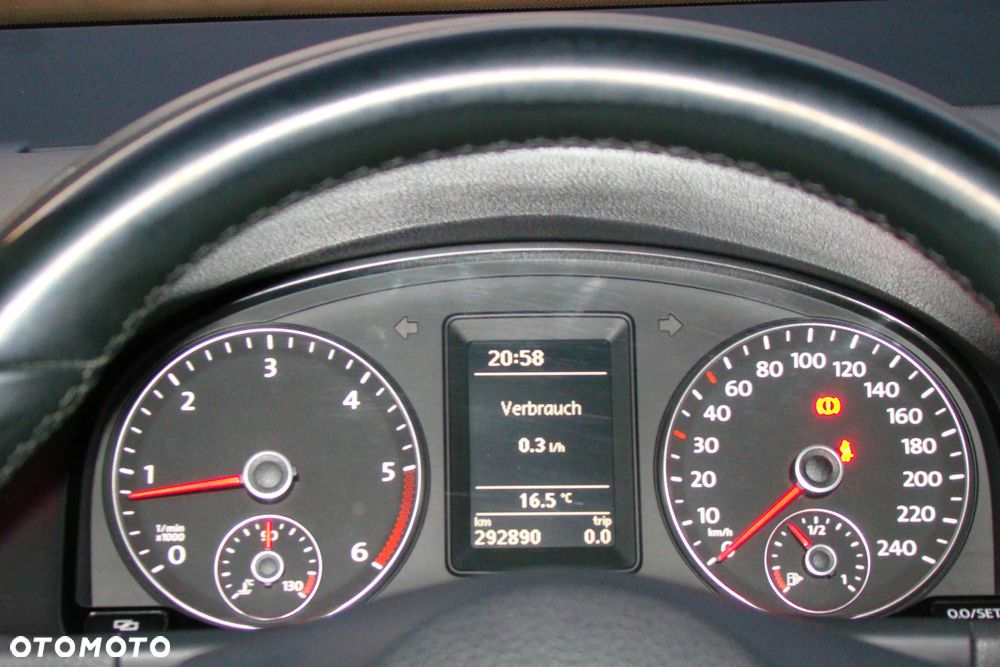 Volkswagen Touran 1.6 TDI DPF Life - 7