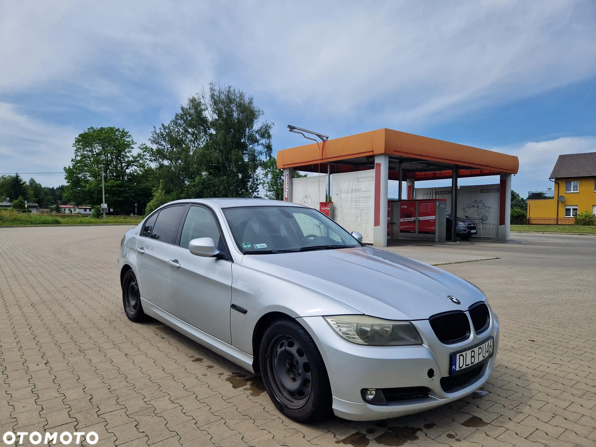 BMW Seria 3 318i - 3
