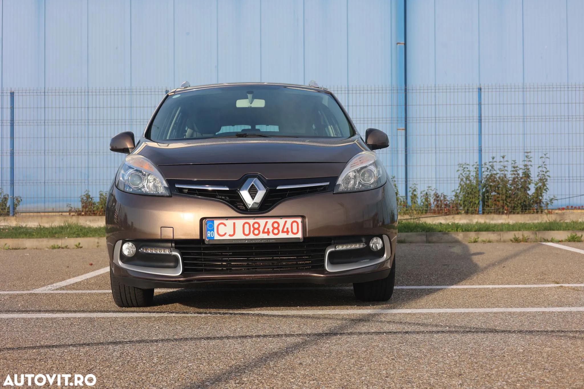 Renault Grand Scenic ENERGY TCe 115 S&S Authentique - 3