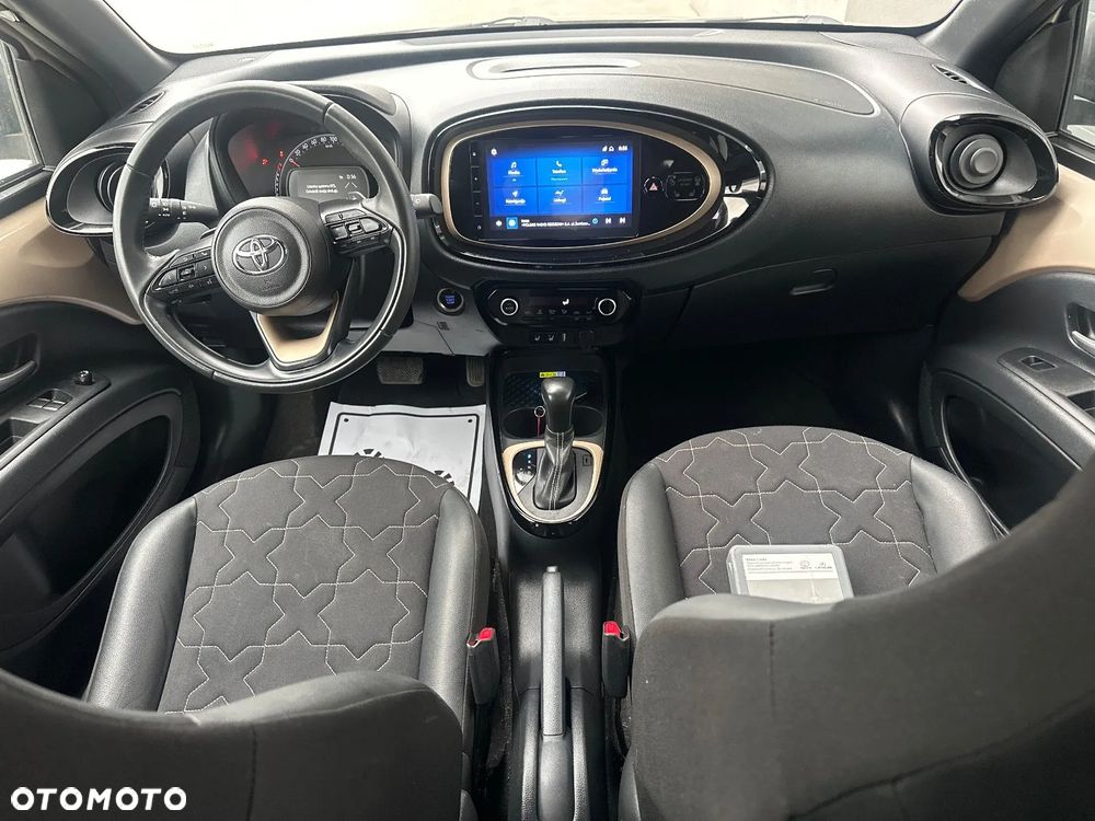 Toyota Aygo X 1.0 VVT-i Selection CVT - 26