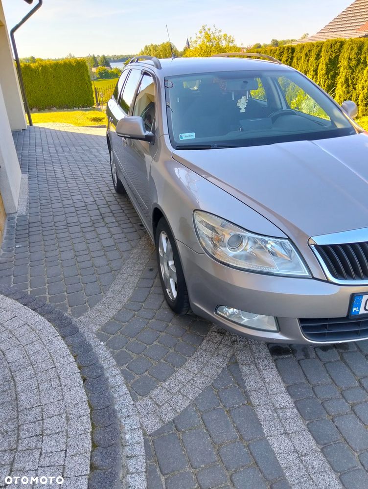 Skoda Octavia 2.0 TDI Ambiente - 2