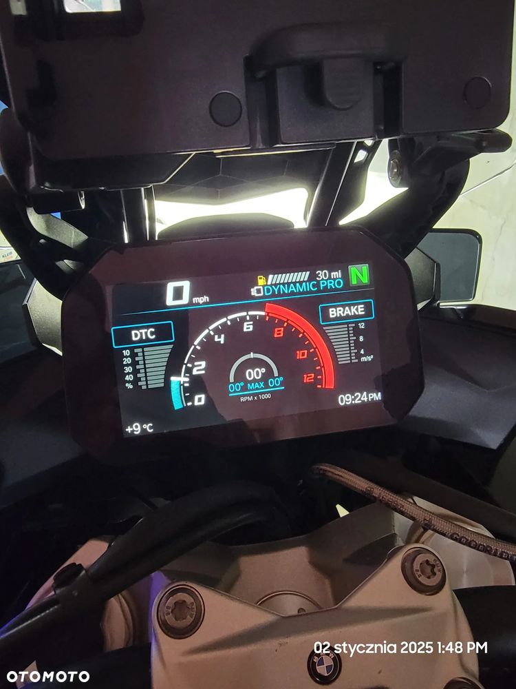 BMW XR - 18