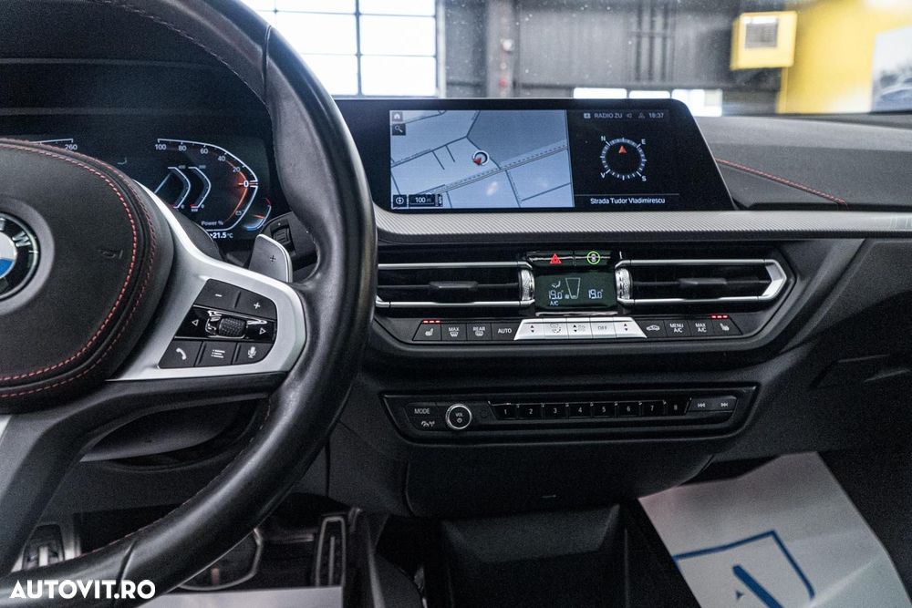 BMW Seria 1 128ti Aut. - 33
