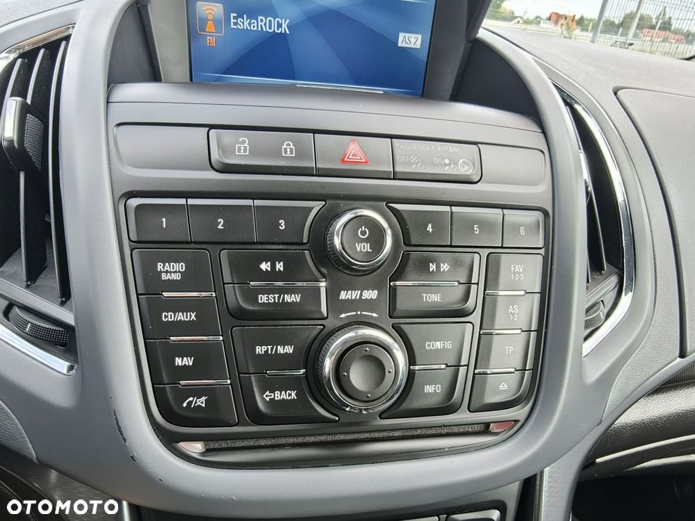 Opel Zafira - 32