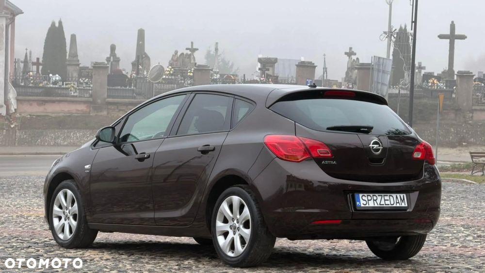 Opel Astra 1.4 Turbo - 3