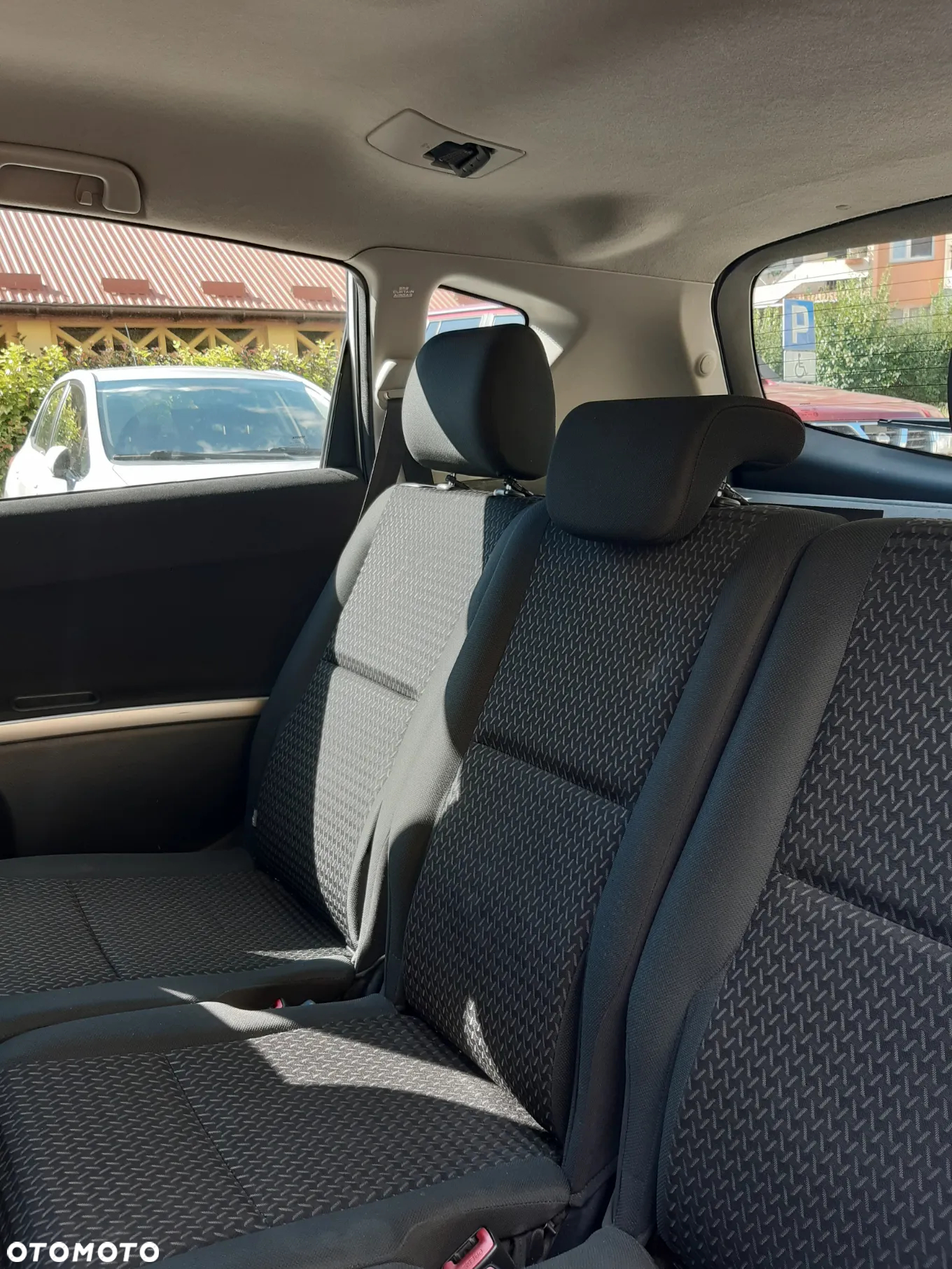 Toyota Corolla Verso 2.2 D-4D Gold - 11