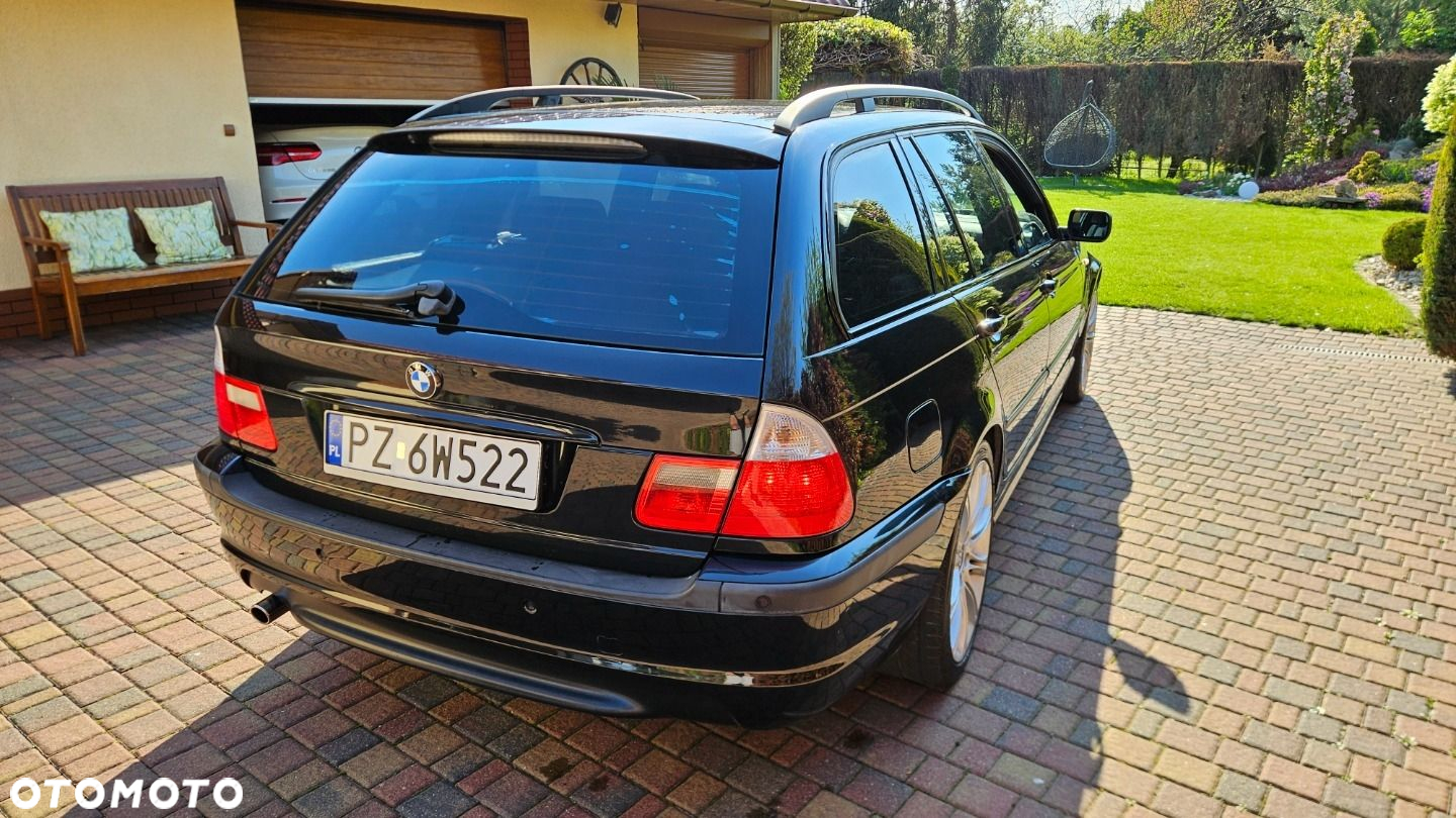 BMW Seria 3 318i Touring Edition Sport - 10