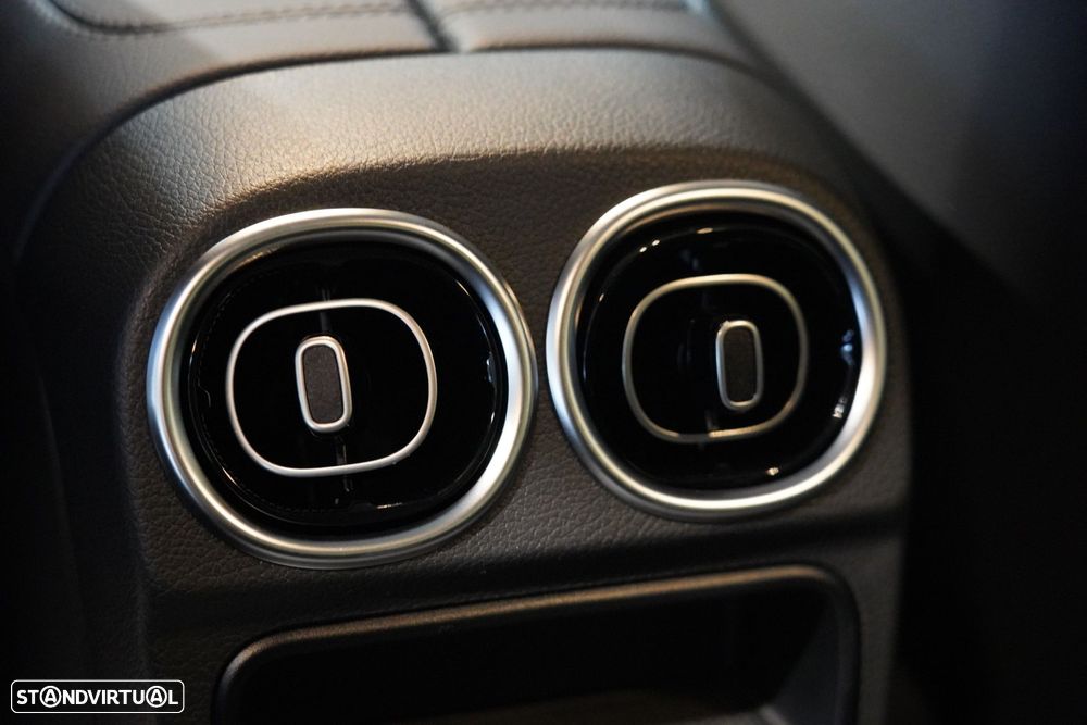 Mercedes-Benz C 300 d AMG Line - 31