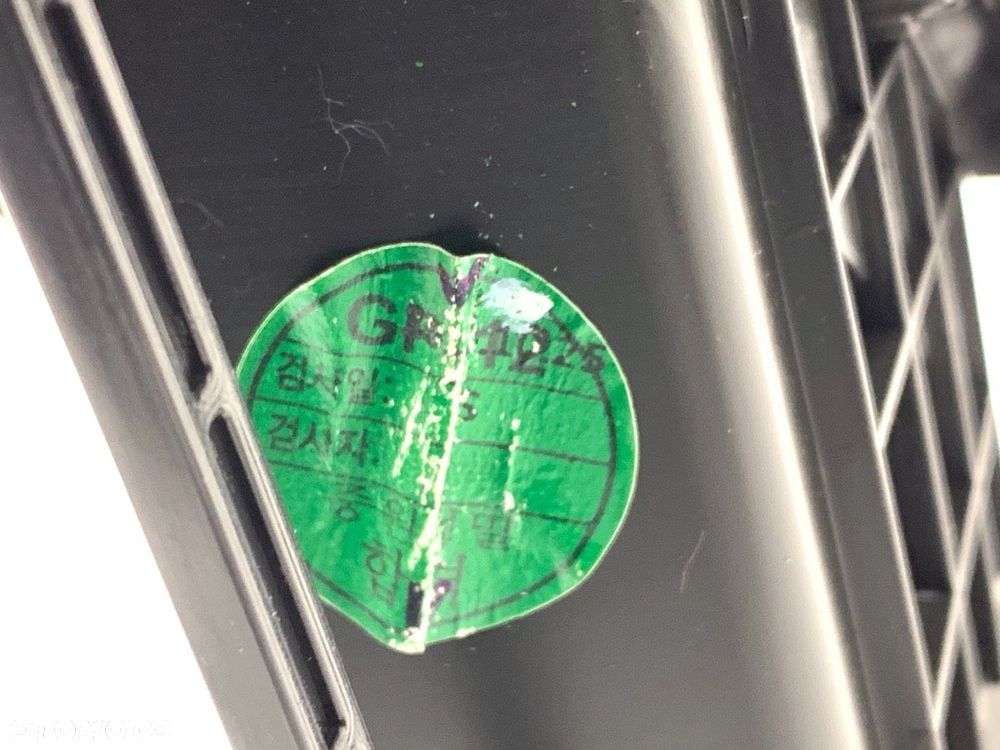 KRATKA NAWIEWU PRZÓD ŚRODKOWA  CHEVROLET CRUZE (J300) 2009 - 2022 1.6 91 kW [124 KM] benzyna 2009 - 7