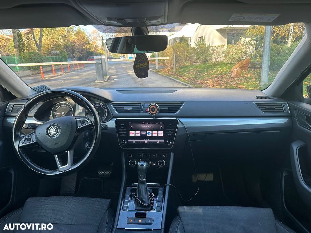 Skoda Superb 1.6 TDI DSG Ambition - 14