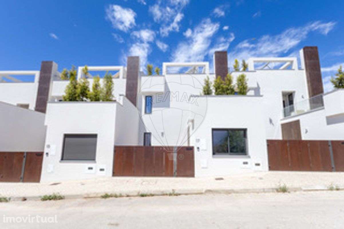 Moradia T3 para venda - Grande imagem: 2/25