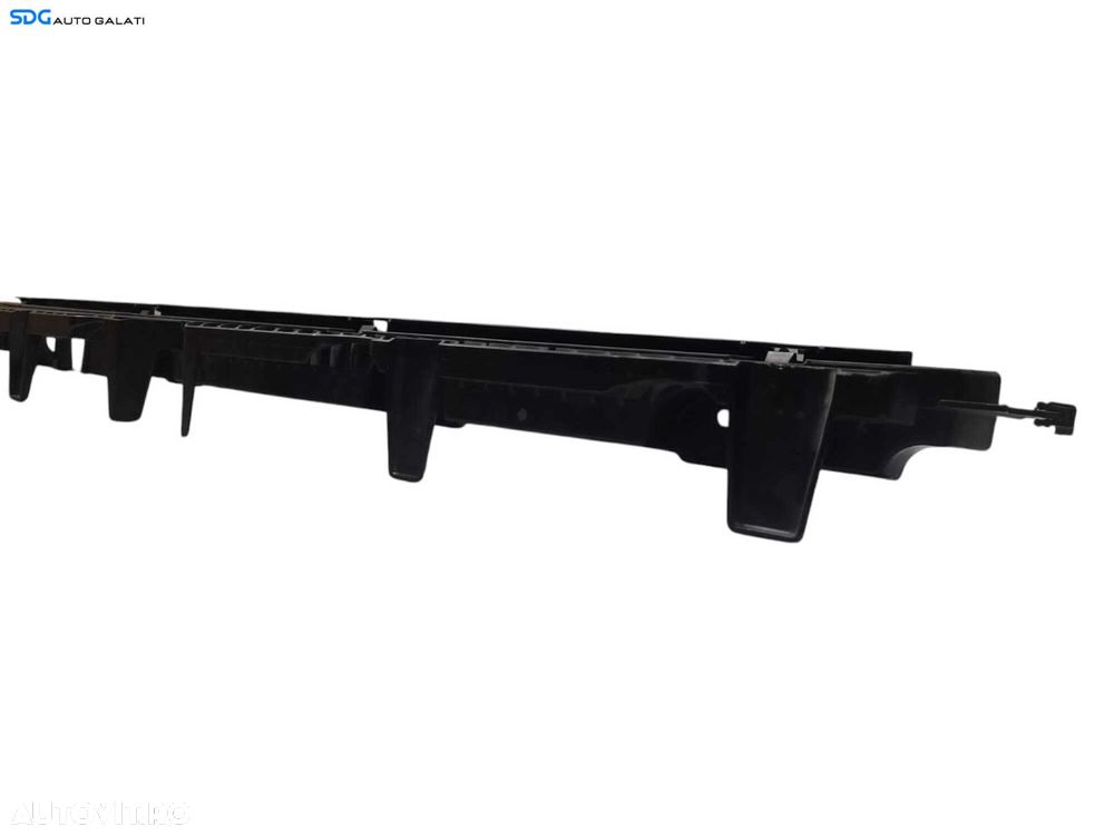 Suport Ornament Central de pe Bara Spate Volkswagen Passat B8 2014 - 2023 Cod 3G9807863 [N0498] - 7