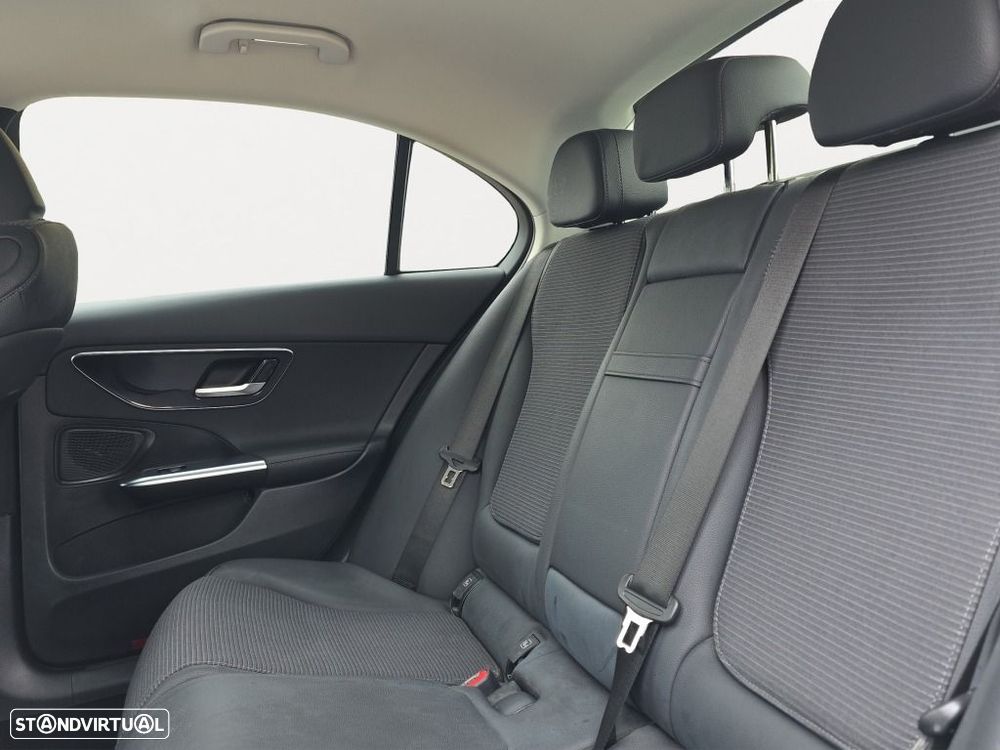 Mercedes-Benz C 300 - 16