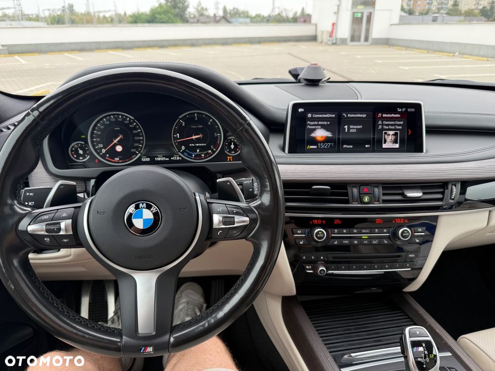 BMW X5 M M50d - 15
