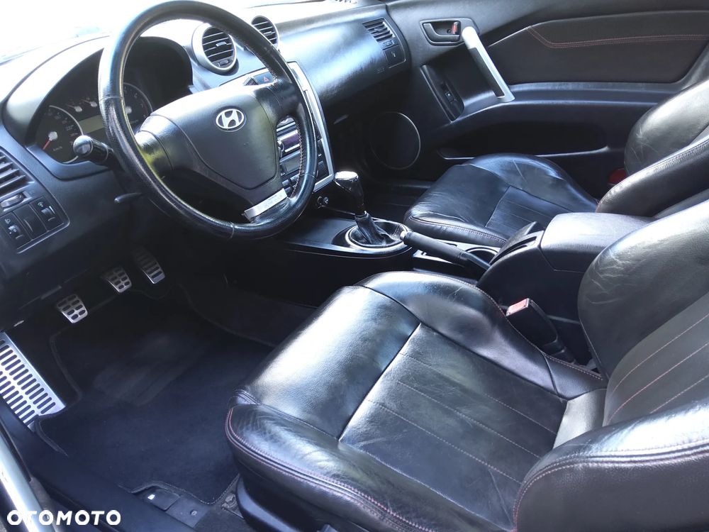 Hyundai Coupe - 16