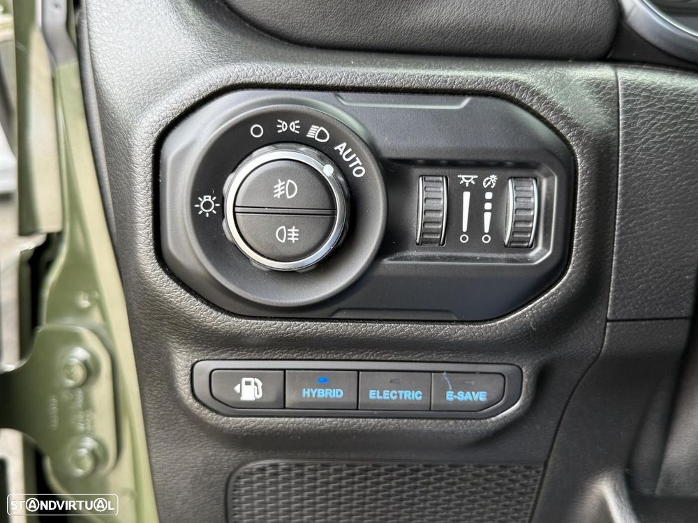 Jeep Wrangler Unlimited 2.0 TG 4xe Sahara - 35