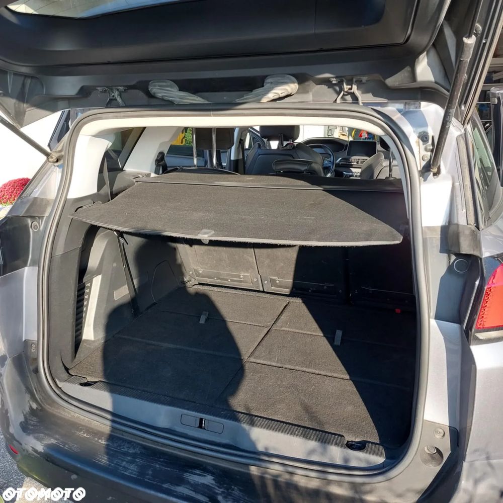 Peugeot 5008 BlueHDI 120 EAT6 Stop & Start Allure - 13