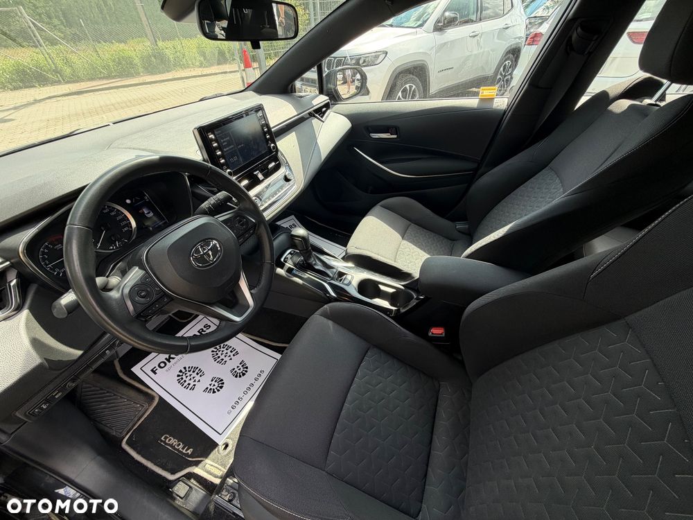 Toyota Corolla 1.8 Hybrid Comfort - 18