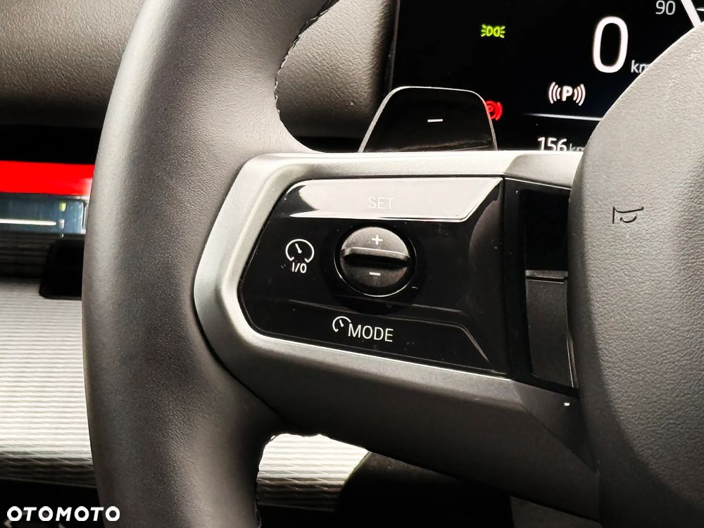 BMW Seria 5 520i - 22