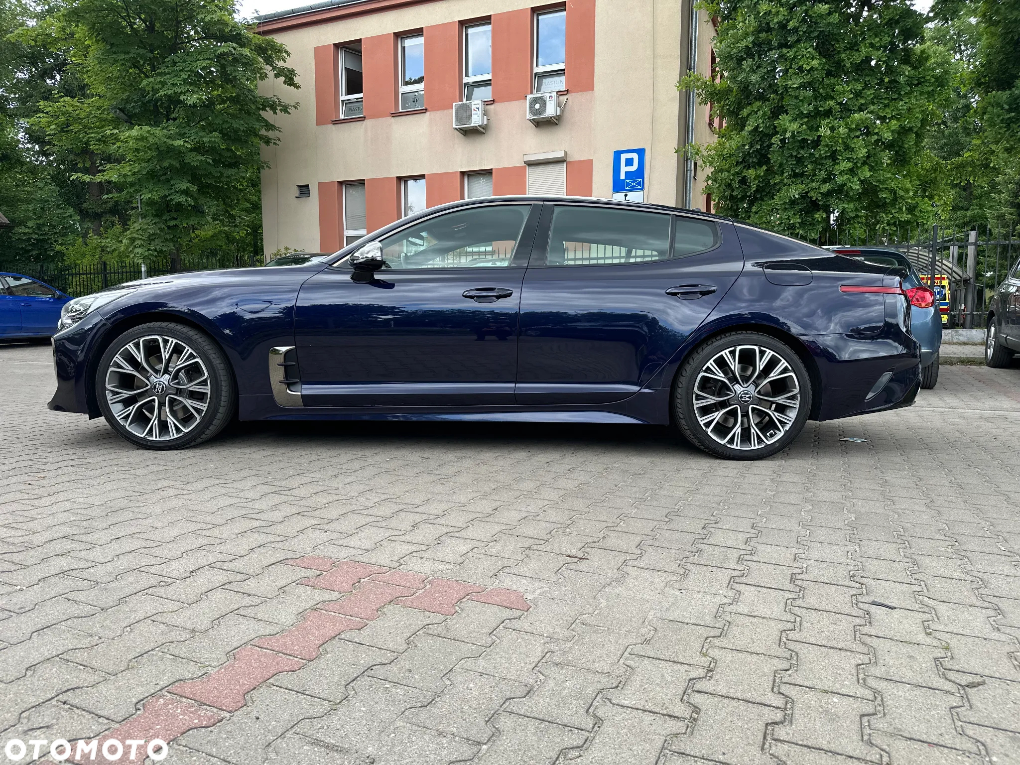 Kia Stinger 2.0 T-GDI GT Line - 3