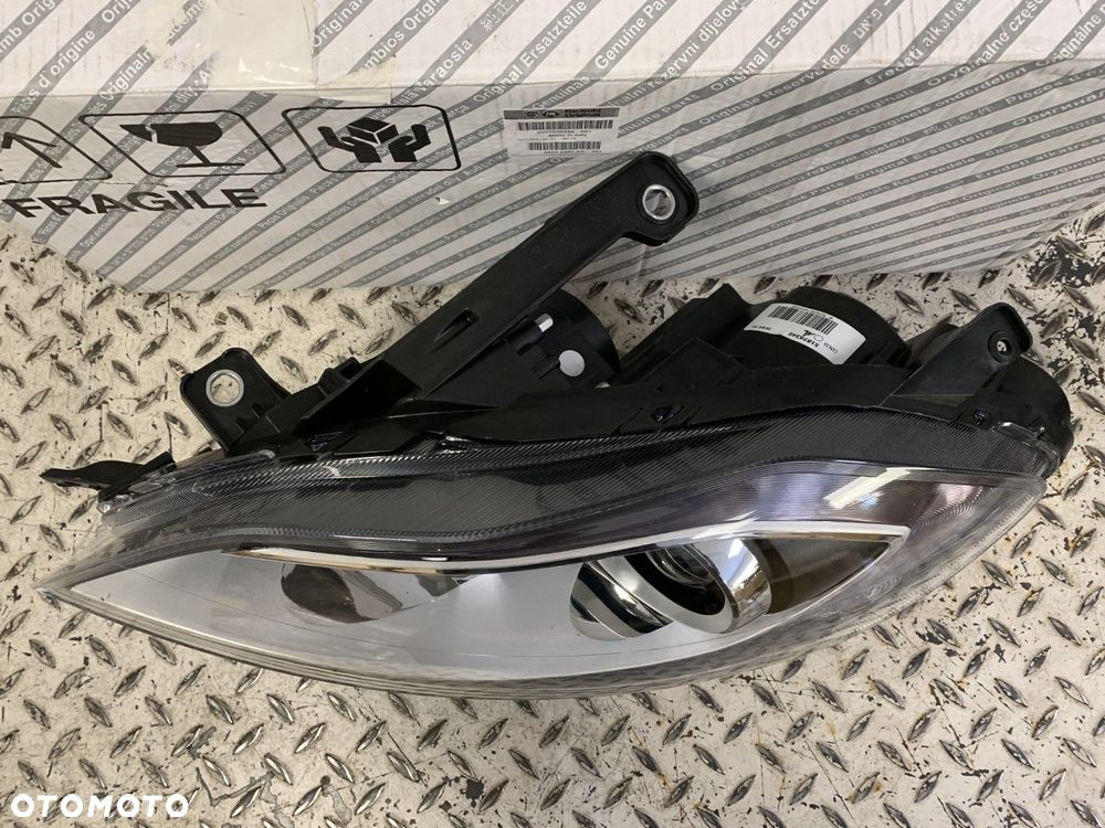 NOWA ORYGINALNA LAMPA LAMPA LEWA PRZEDNIA LEWY PRZÓD LANCIA DELTA 08-14 51876348 - 3