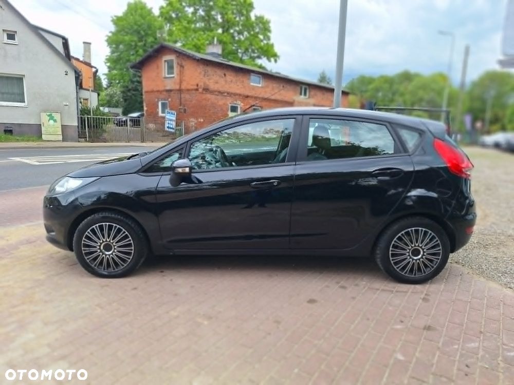 Ford Fiesta 1.25 Ambiente - 6