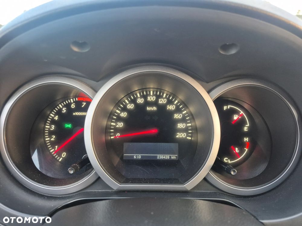 Suzuki Grand Vitara - 20